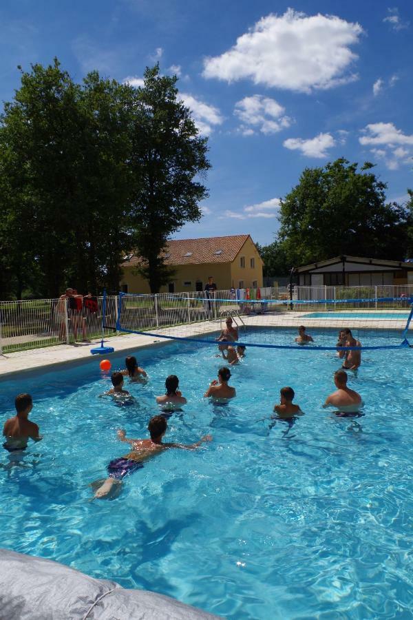 Camping Les Petites Minaudieres Hotel Saint-Sauveur  Екстериор снимка